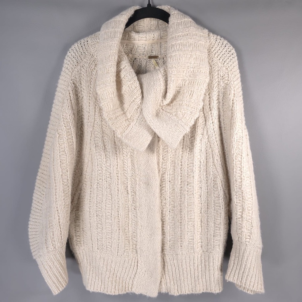 Free People WOOL Blend Snap-Front Cropped Rib Knit Cardigan Sweater LARGE